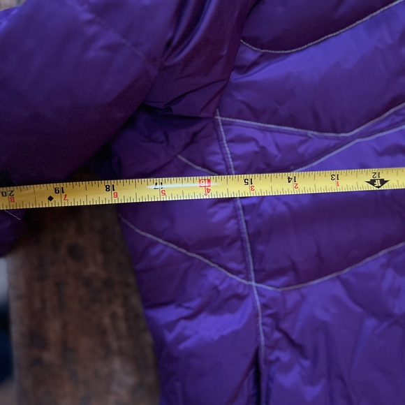 Mountain Hardware Down Ski Snowboarding Jacket Women’s Tagged XS Purple Warm! - Picture 9 of 10
